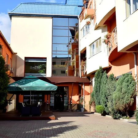 Premier Hotel